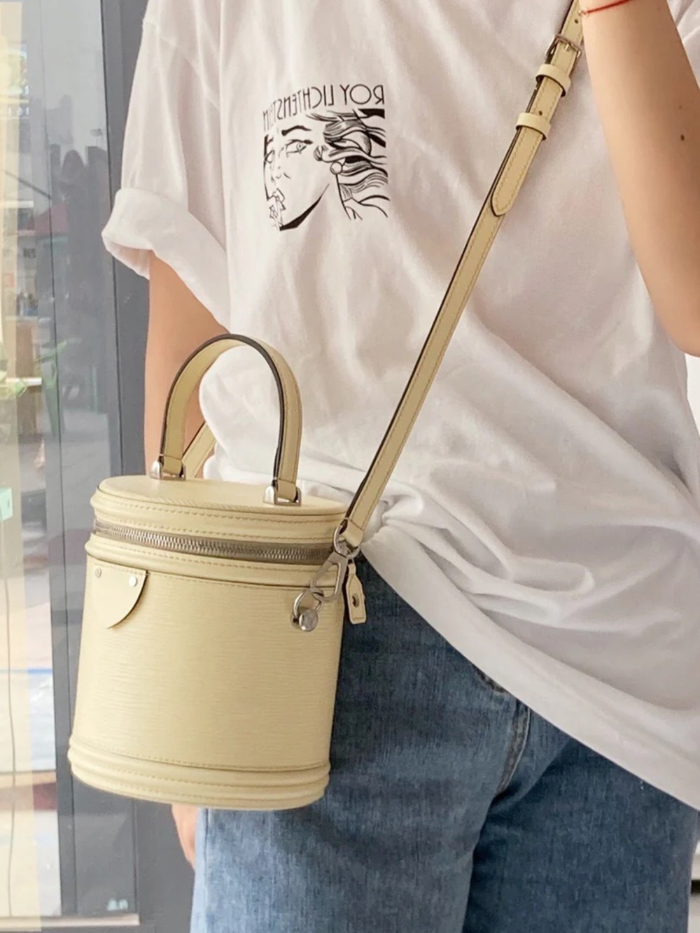 Louis Vuitton Cream Epi Leather 2018 Cannes Bucket Vanity Crossbody Bag - Picture 2 of 9
